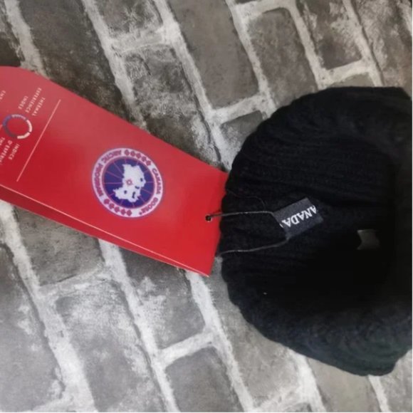 Canada Goose hat main image 4